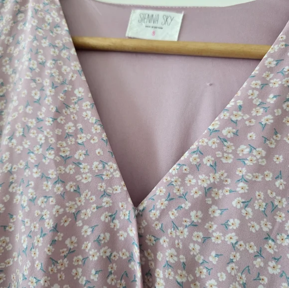 Sienna Sky Wrap Look Midi Dress Floral Womens Size S Light Purple/Light Pink - Picture 5 of 9